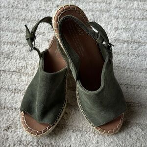 Toms Olive Green Espadrille Wedges